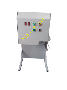 مرغ خردکن تهران با بدنه استیل ، صدای کم ، نمایشگر آمپر و سیستم خنک‌کننده موتور؛ دستگاهی ایستاده